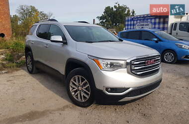 Внедорожник / Кроссовер GMC Acadia 2017 в 