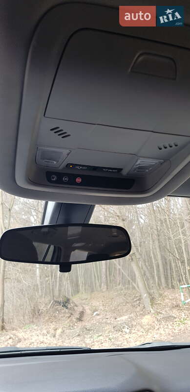 Внедорожник / Кроссовер GMC Acadia 2017 в Львове