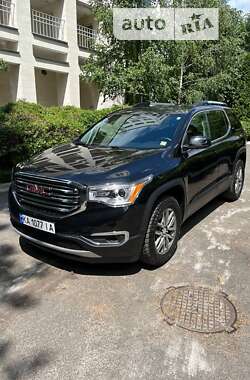 Позашляховик / Кросовер GMC Acadia 2017 в Києві