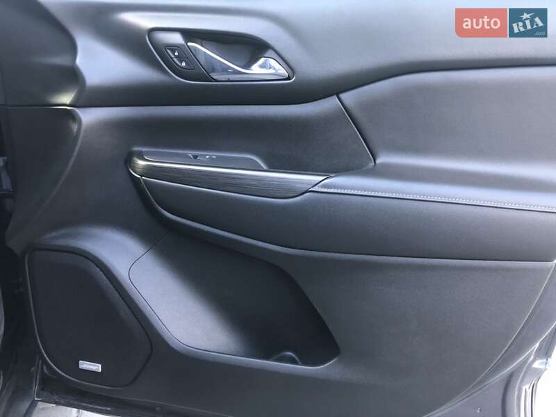 Позашляховик / Кросовер GMC Acadia 2017 в Тернополі
