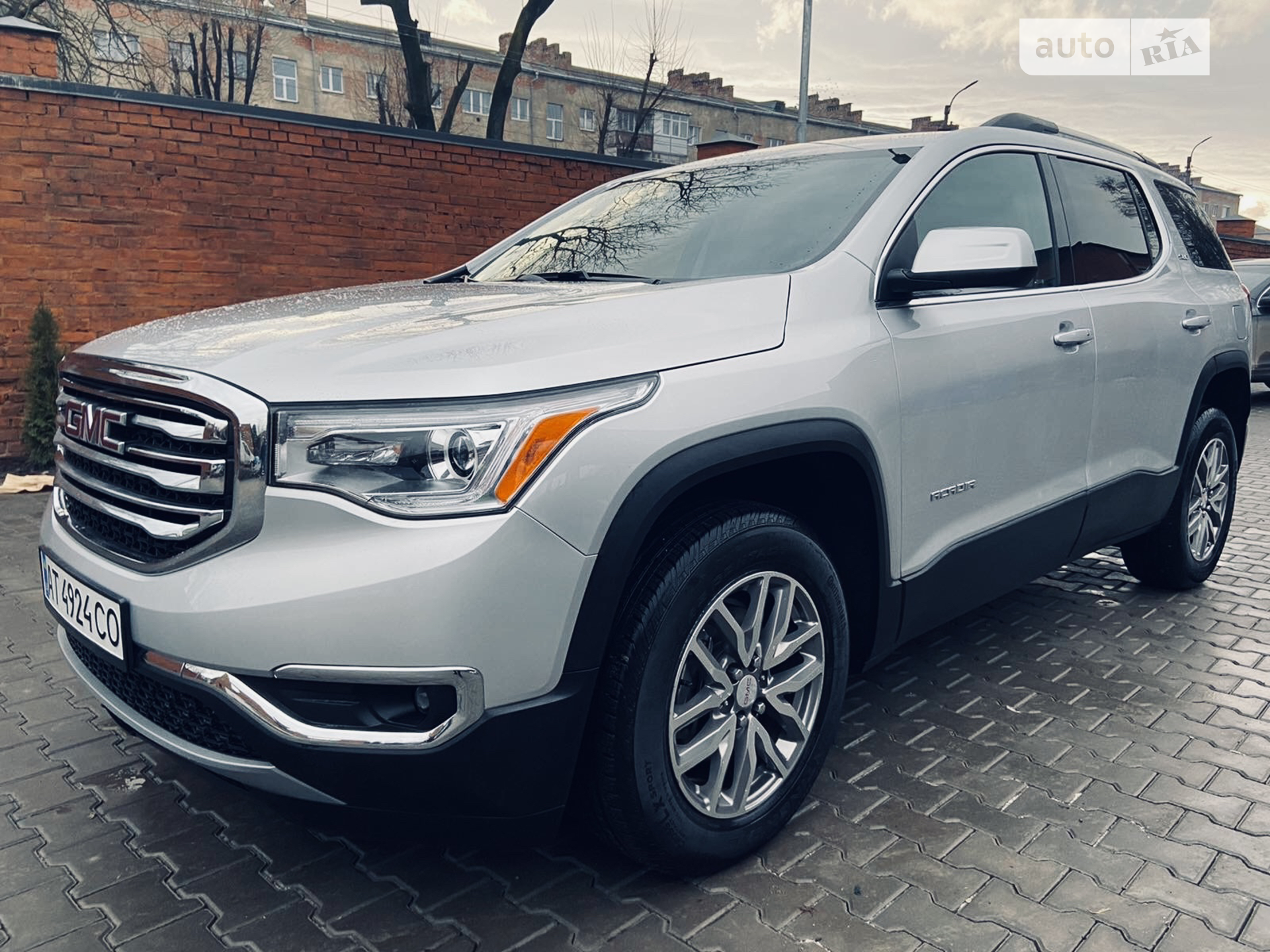2018 GMC Acadia - мініатюра 2
