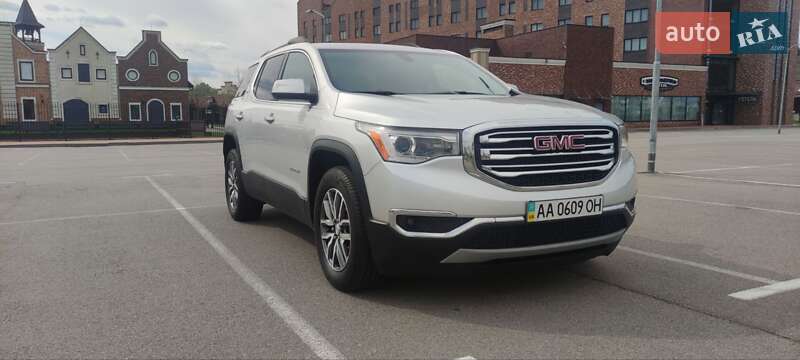 GMC Acadia 2017