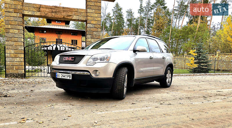 Позашляховик / Кросовер GMC Acadia 2008 в Києві