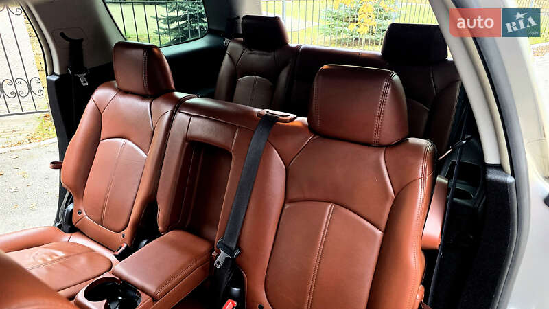 Позашляховик / Кросовер GMC Acadia 2008 в Києві