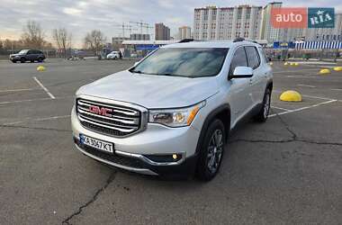 Позашляховик / Кросовер GMC Acadia 2018 в 
