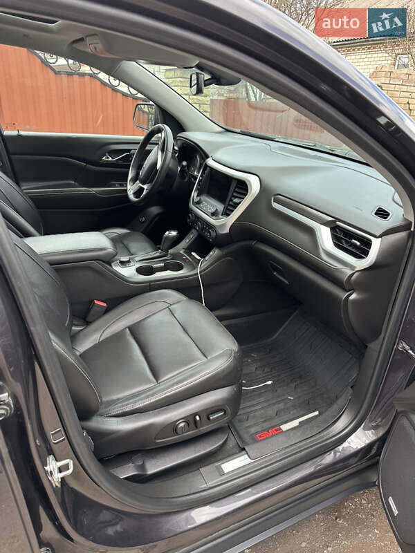Позашляховик / Кросовер GMC Acadia 2017 в Крижополі фото 11 Позашляховик / Кросовер GMC Acadia 2017 в Крижополі