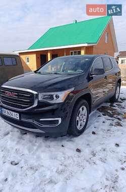 Внедорожник / Кроссовер GMC Acadia 2017 в Ровно