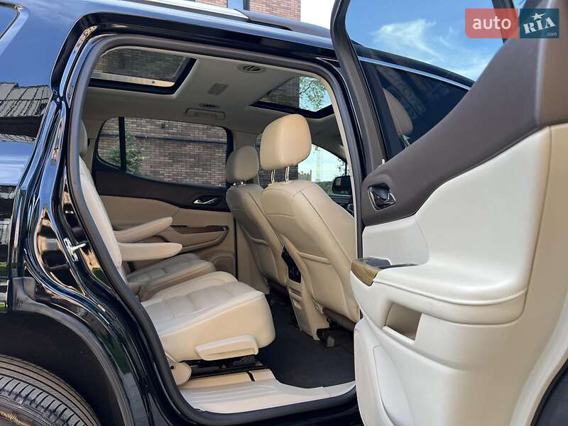Позашляховик / Кросовер GMC Acadia 2016 в Тернополі