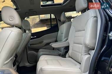 Позашляховик / Кросовер GMC Acadia 2016 в 