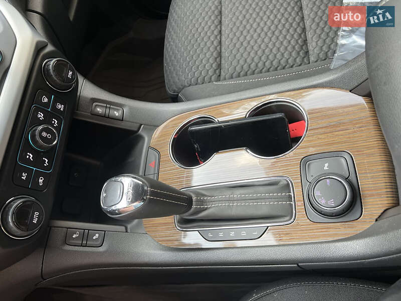 Внедорожник / Кроссовер GMC Acadia 2019 в Киеве