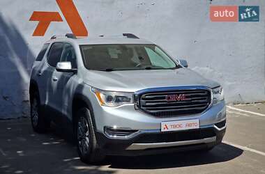 Внедорожник / Кроссовер GMC Acadia 2019 в 