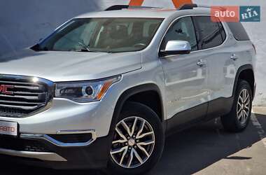 Внедорожник / Кроссовер GMC Acadia 2019 в 