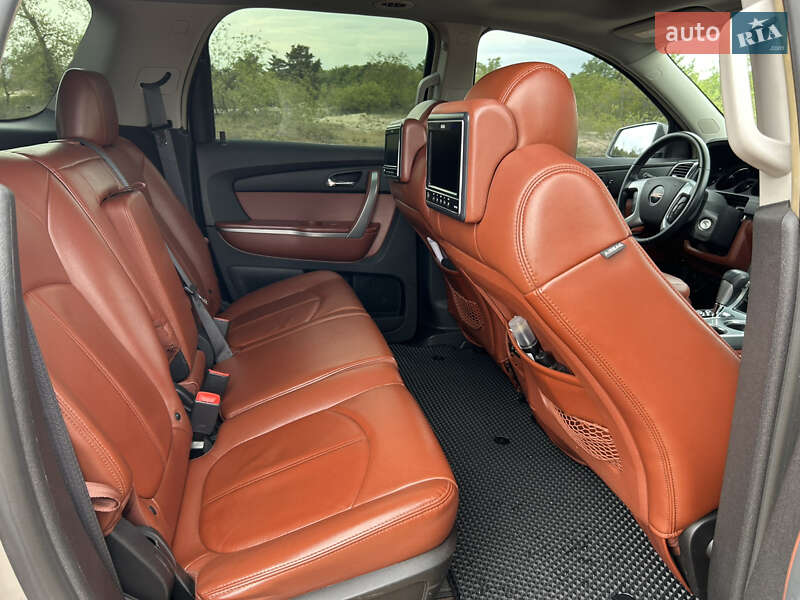Внедорожник / Кроссовер GMC Acadia 2007 в Киеве фото 23 Внедорожник / Кроссовер GMC Acadia 2007 в Киеве
