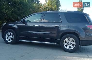 Внедорожник / Кроссовер GMC Acadia 2013 в 