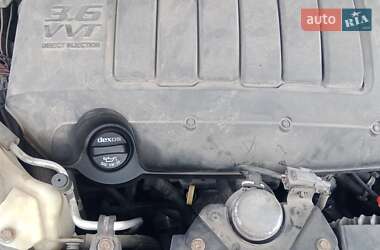 Внедорожник / Кроссовер GMC Acadia 2013 в 