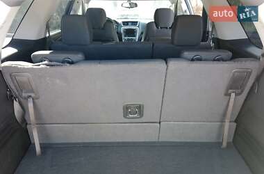 Внедорожник / Кроссовер GMC Acadia 2013 в 