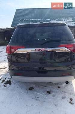 Внедорожник / Кроссовер GMC Acadia 2017 в 