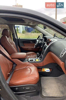 Внедорожник / Кроссовер GMC Acadia 2008 в 