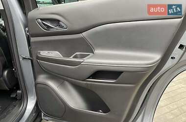 Внедорожник / Кроссовер GMC Acadia 2021 в 