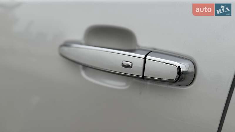 Внедорожник / Кроссовер GMC Acadia 2016 в Киеве фото 17 Внедорожник / Кроссовер GMC Acadia 2016 в Киеве