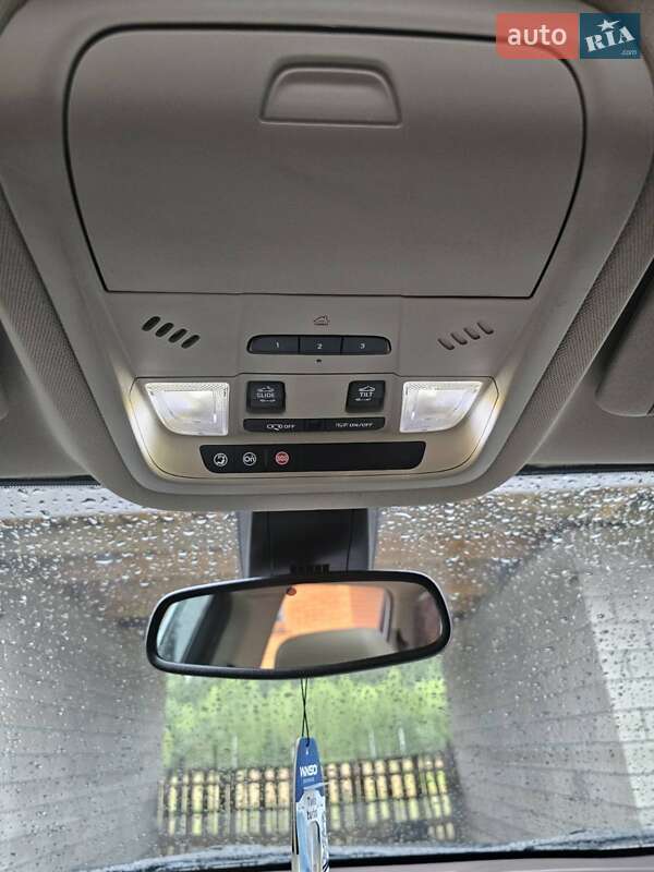 Позашляховик / Кросовер GMC Acadia 2018 в Немовичах