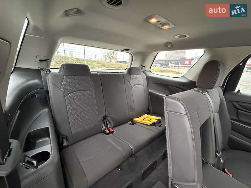 Внедорожник / Кроссовер GMC Acadia 2016 в Киеве фото 12 Внедорожник / Кроссовер GMC Acadia 2016 в Киеве