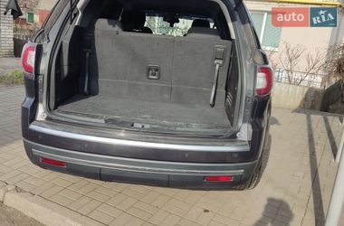 Внедорожник / Кроссовер GMC Acadia 2015 в Вапнярке