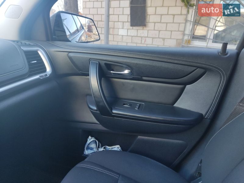 Внедорожник / Кроссовер GMC Acadia 2015 в Вапнярке