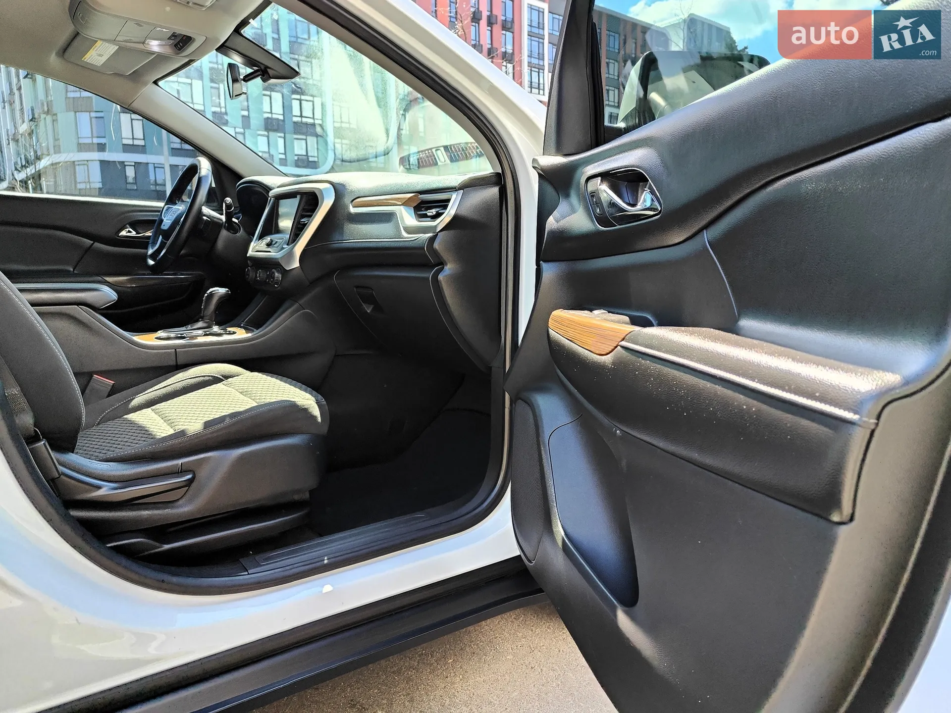 2017 GMC Acadia - мініатюра 51