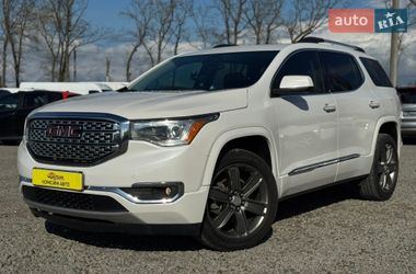 Внедорожник / Кроссовер GMC Acadia 2017 в Умани