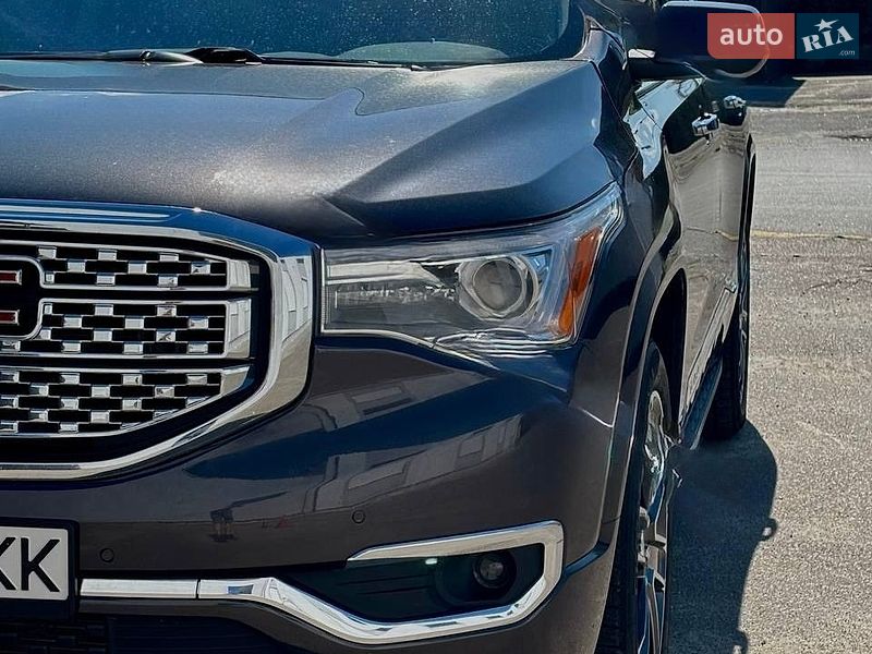 Позашляховик / Кросовер GMC Acadia 2017 в Києві фото 4 Позашляховик / Кросовер GMC Acadia 2017 в Києві