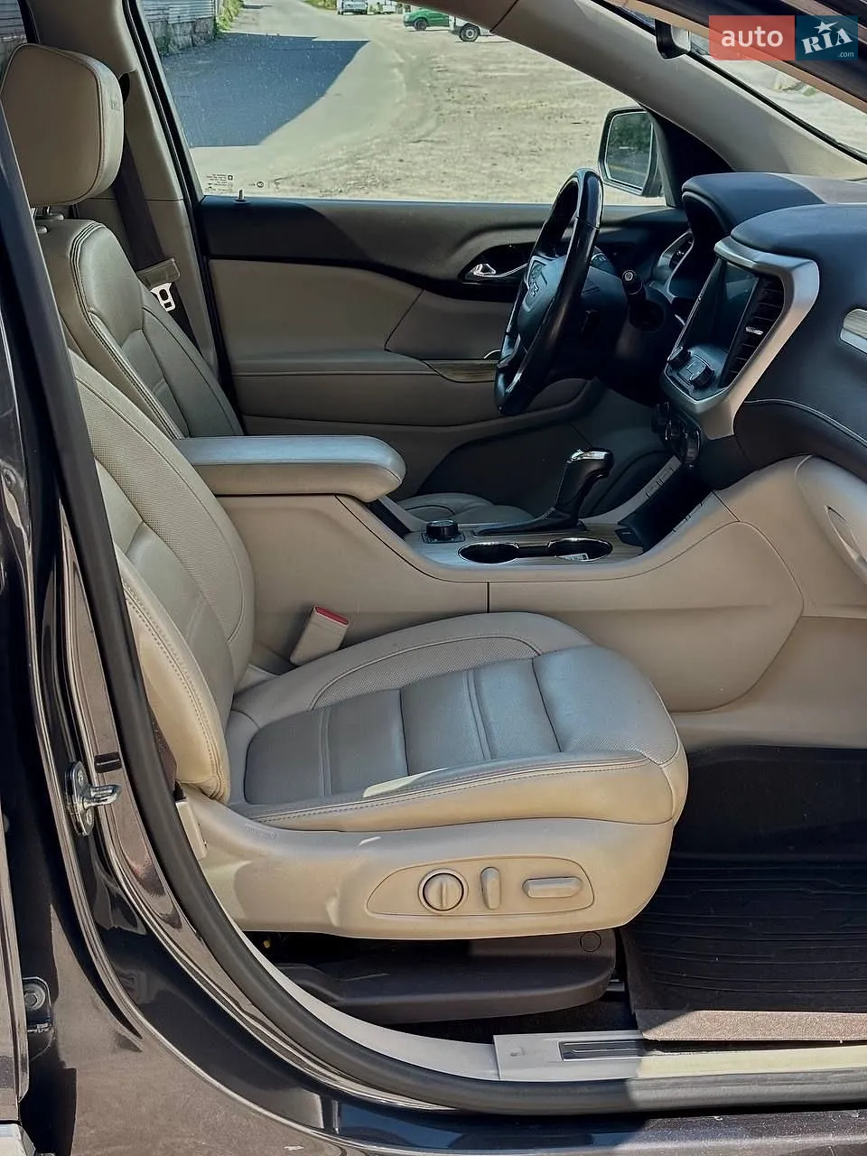 2017 GMC Acadia - мініатюра 22