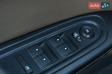 Внедорожник / Кроссовер GMC Acadia 2014 в Николаеве
