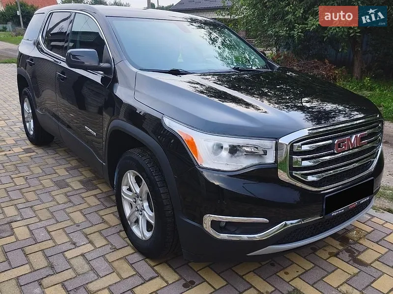 GMC Acadia