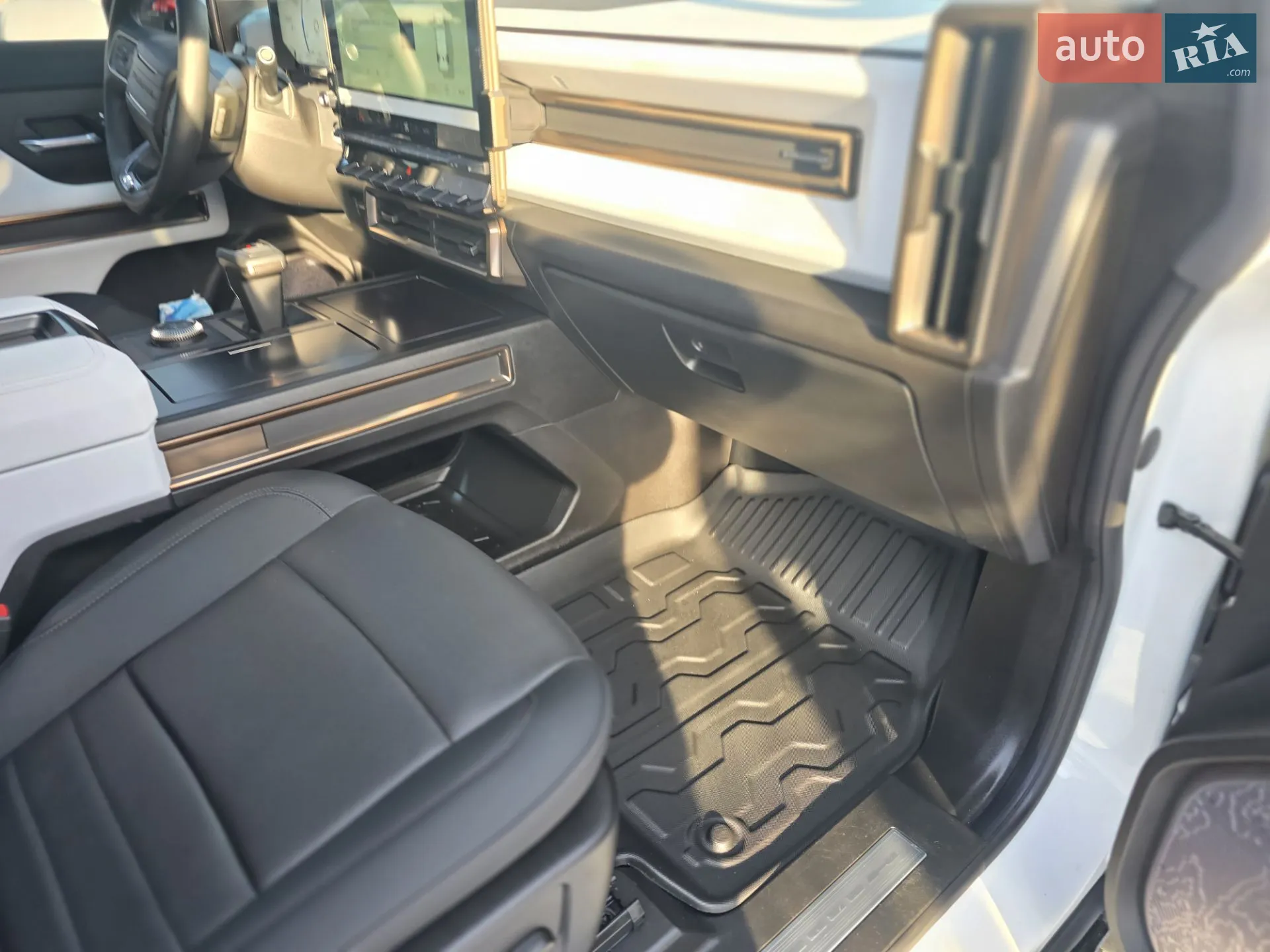 2023 GMC Hummer EV - мініатюра 43