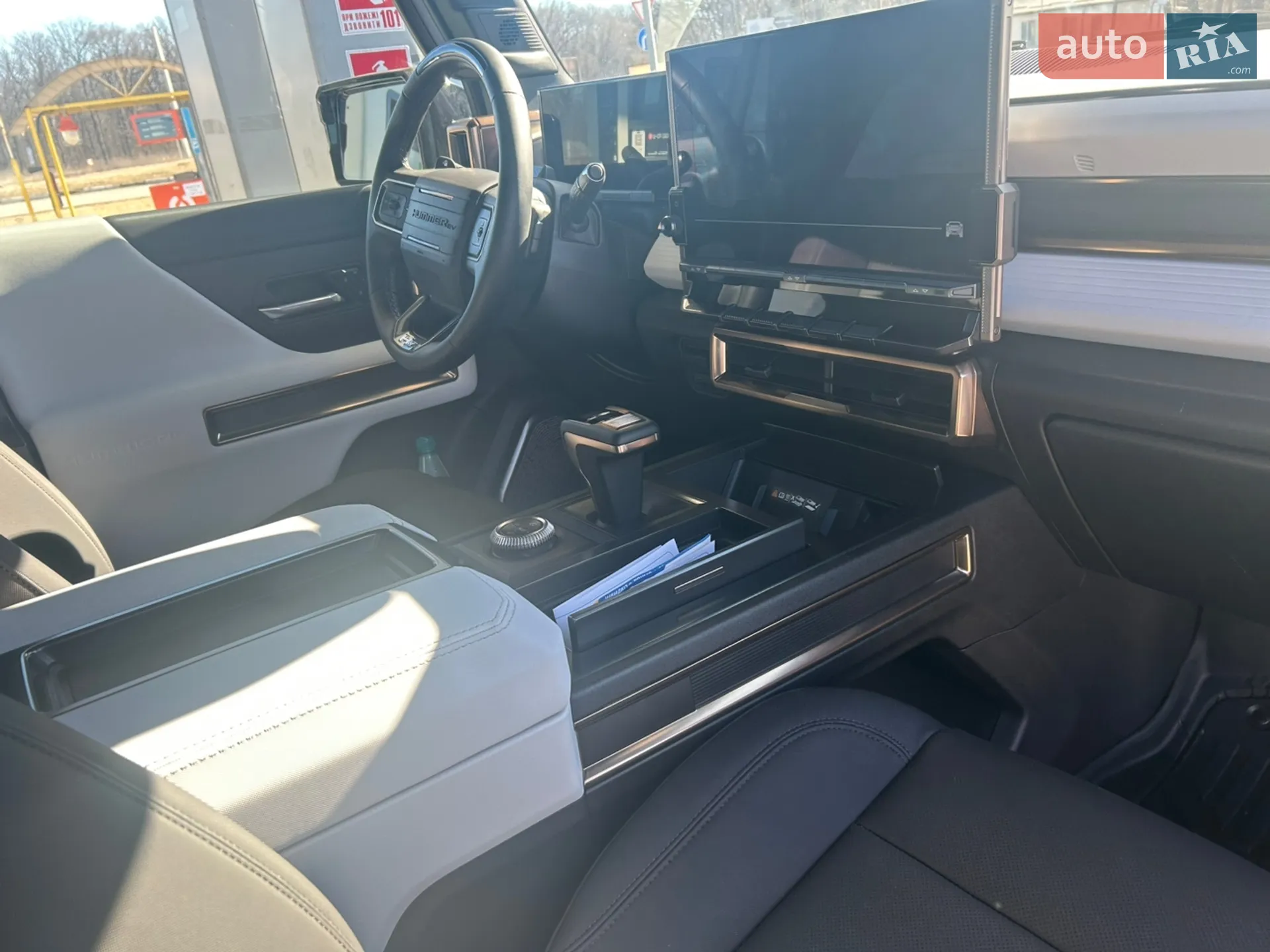 2024 GMC Hummer EV - мініатюра 13