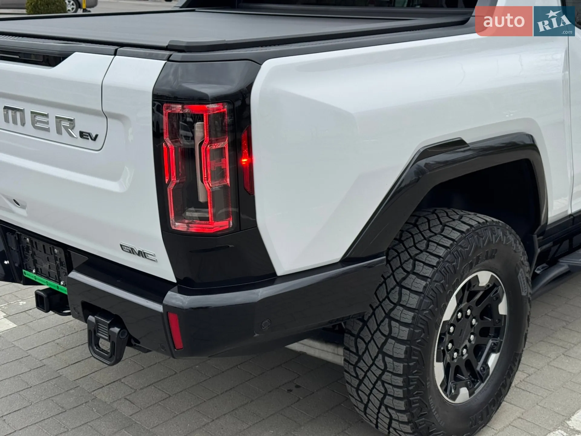 2023 GMC Hummer EV - мініатюра 94