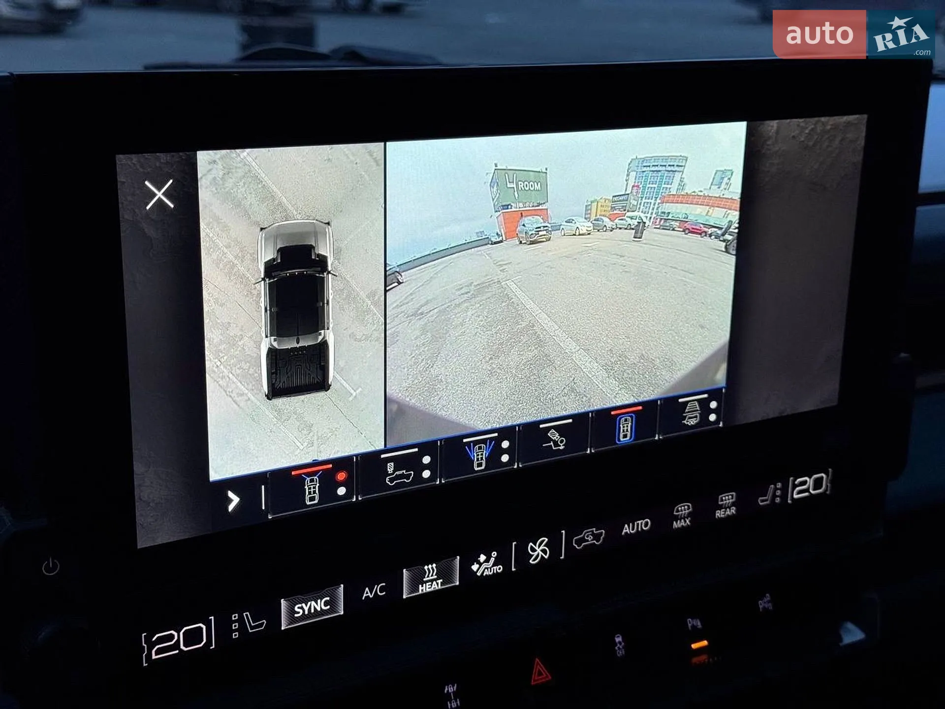 2024 GMC Hummer EV - мініатюра 34