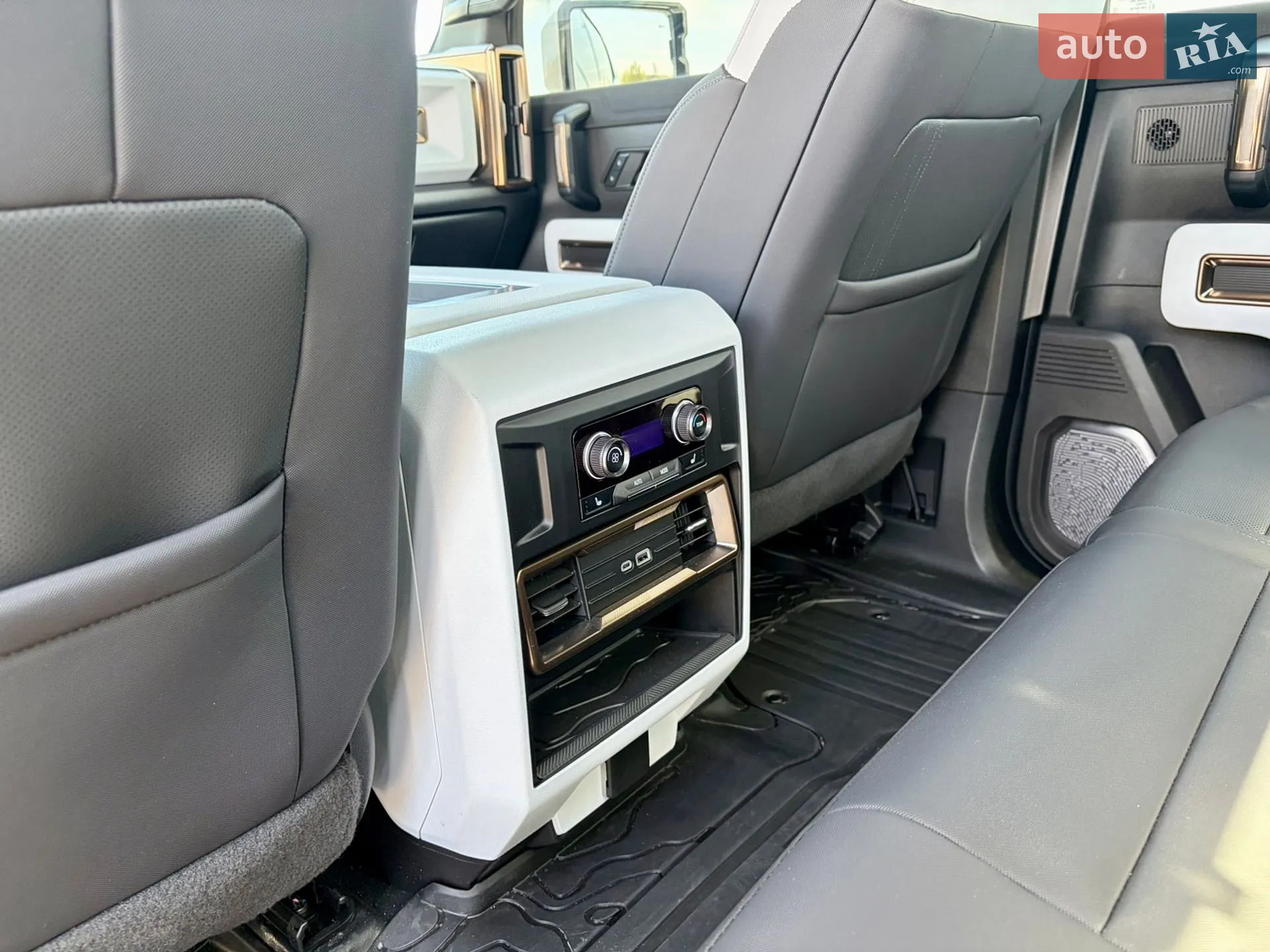 2024 GMC Hummer EV - мініатюра 34