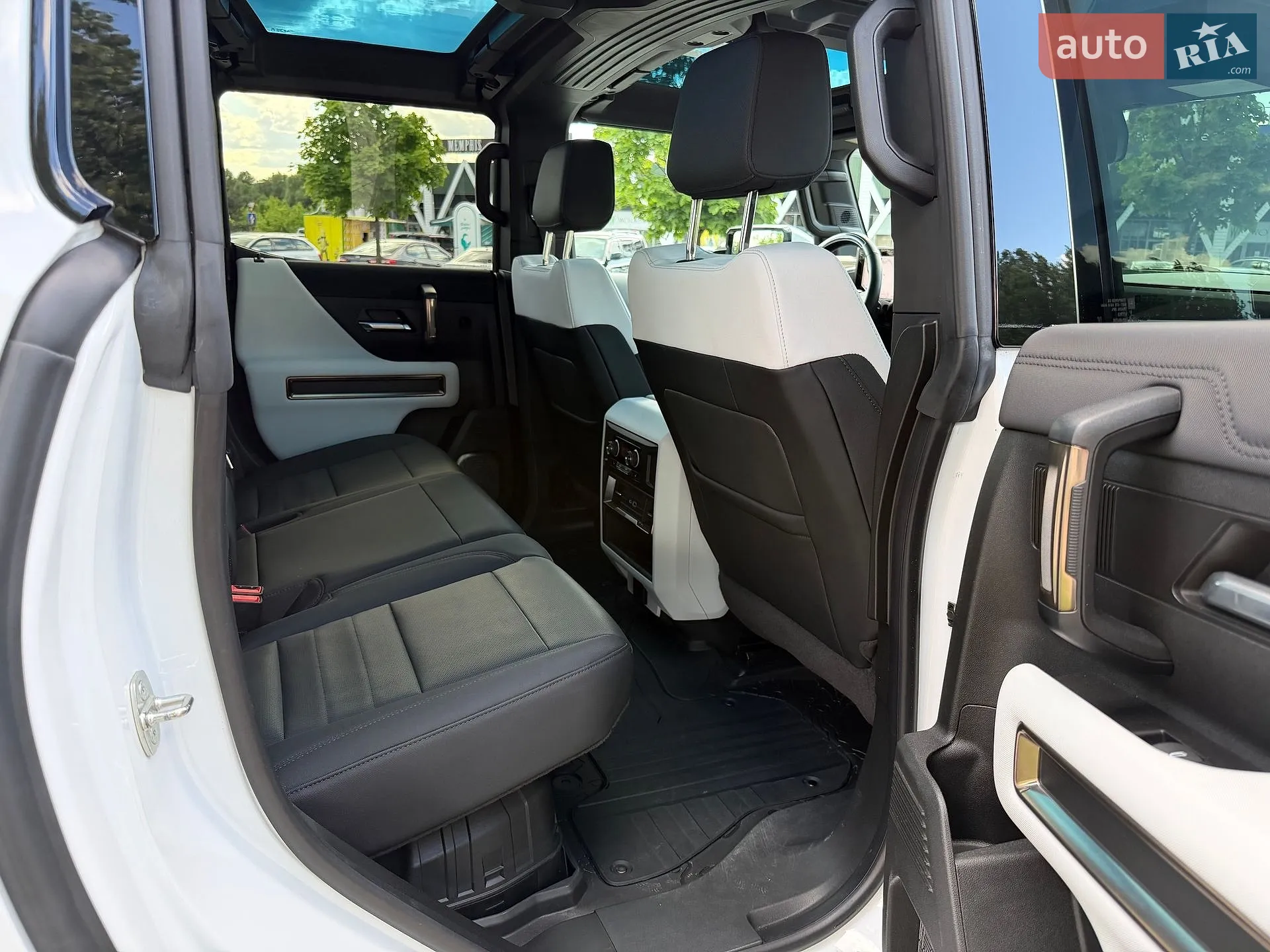 2023 GMC Hummer EV - мініатюра 44