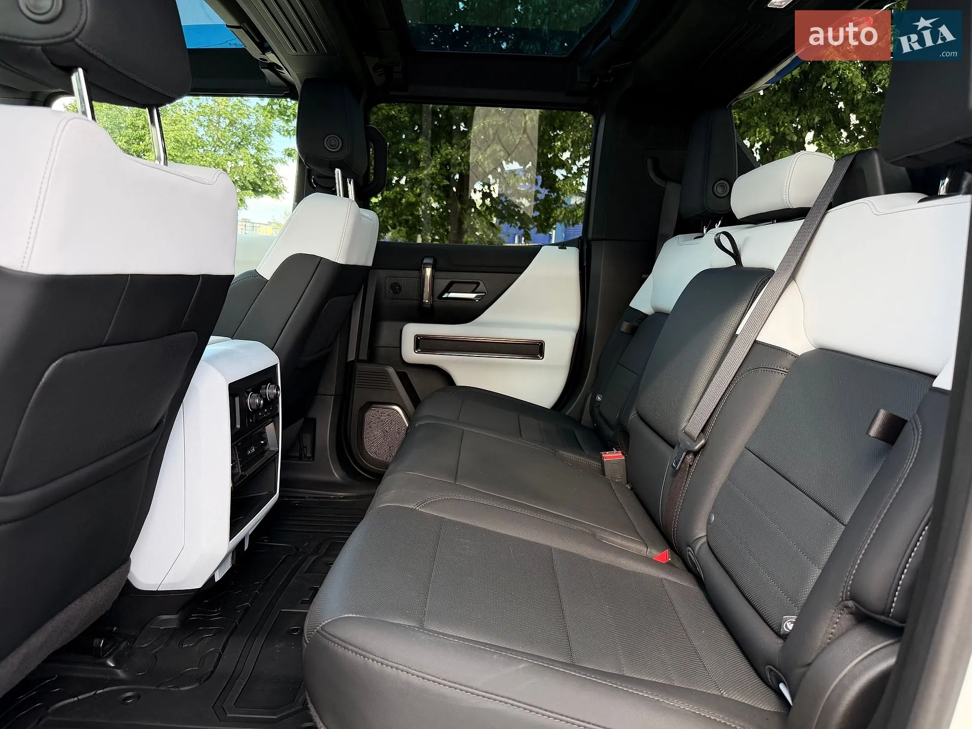 2023 GMC Hummer EV - мініатюра 51