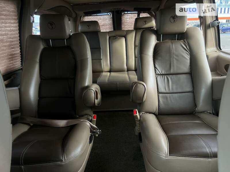 Минивэн GMC Savana 2016 в Черновцах