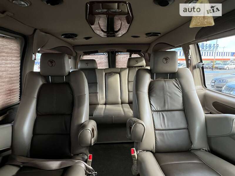 Минивэн GMC Savana 2016 в Черновцах