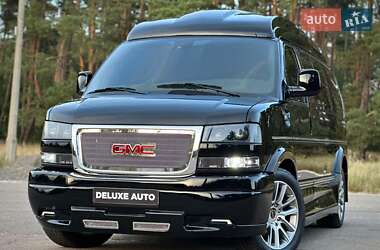 Минивэн GMC Savana 2020 в 