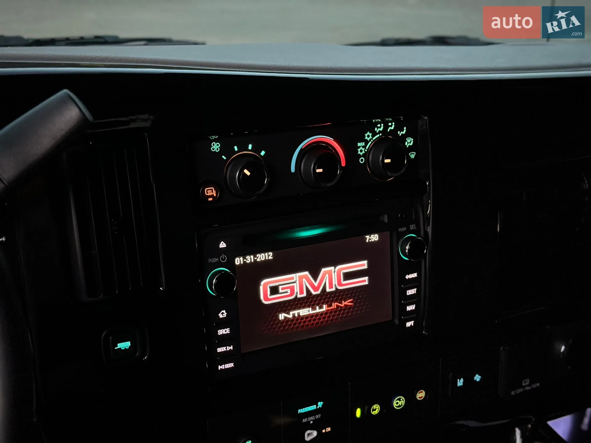 2020 GMC Savana - мініатюра 112