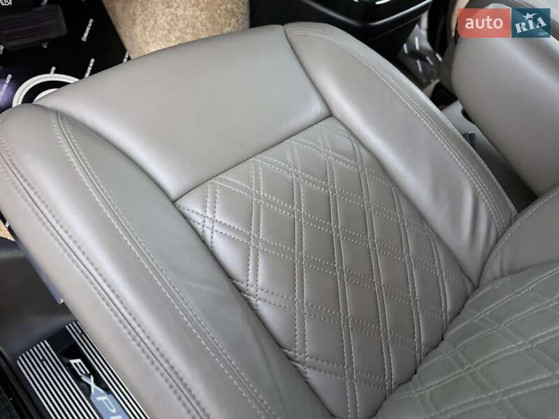 Минивэн GMC Savana 2020 в Киеве фото 180 Минивэн GMC Savana 2020 в Киеве