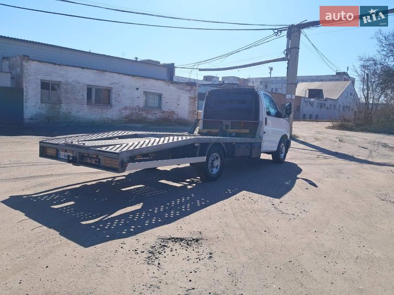 Эвакуатор GMC Savana 2019 в Полтаве