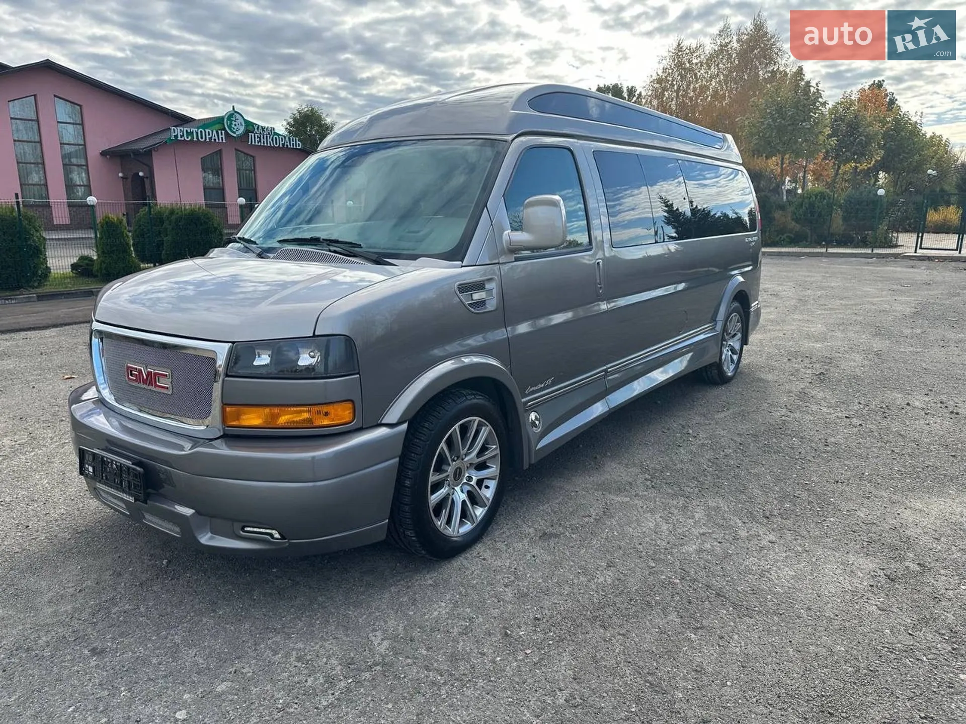 2020 GMC Savana - мініатюра 15
