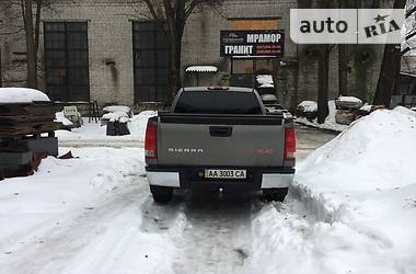 Пикап GMC Sierra 2007 в Киеве