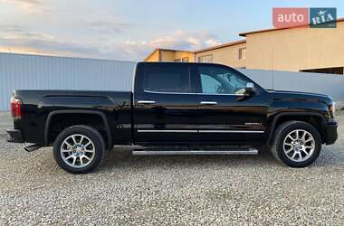 Пикап GMC Sierra 2017 в 